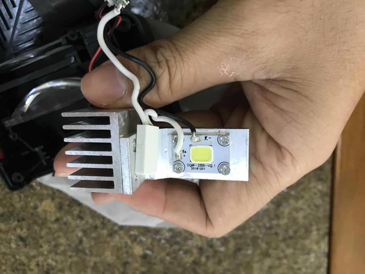 Shiningintl home projector Smochm Sp28 problems diagnose Shiningintl