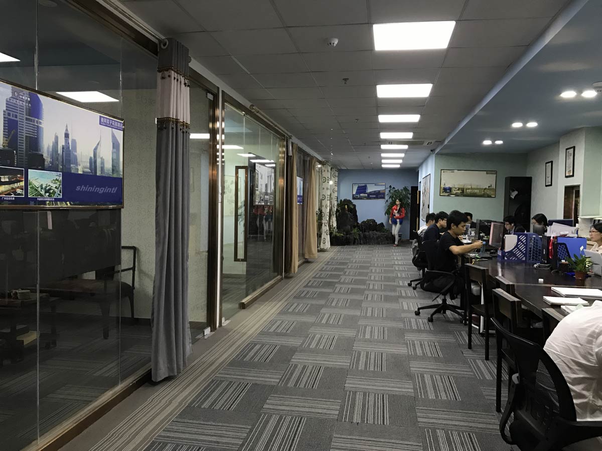 the Shiningintl comfortable office environment